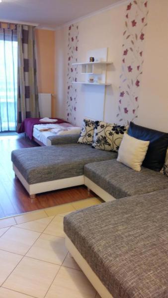 Isabell Apartments Győr Buitenkant foto